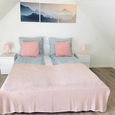 Apartment Adnana - Living - Twin Bedroom