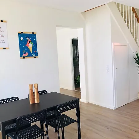 Adnana - Living - Twin Bedroom